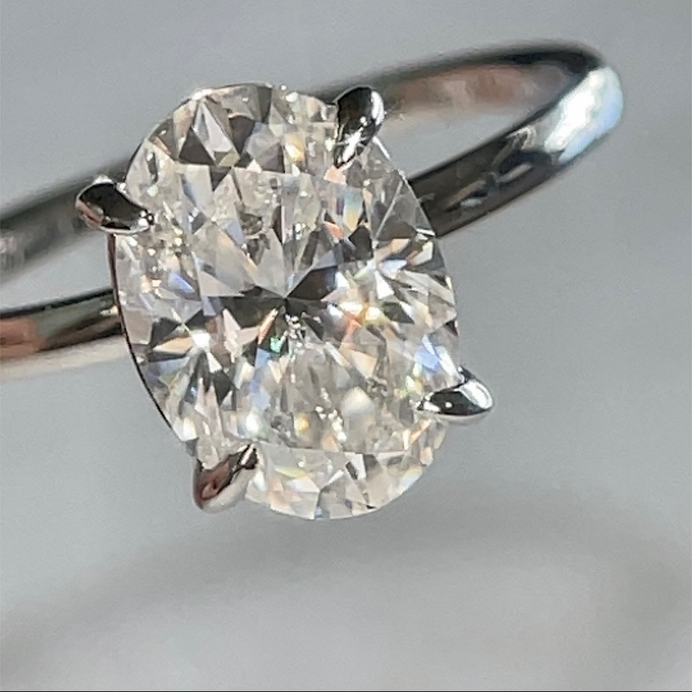 1.5ct vs 2ct vs 3ct vs Bigger - Picture 16 of 16